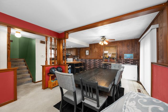 3604 32nd Avenue, Moline, IL 61265