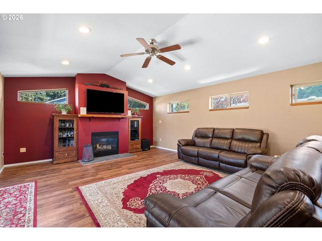 3707 Ne 125TH Ct, Vancouver, WA 98682