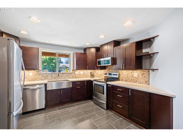 3707 Ne 125TH Ct, Vancouver, WA 98682