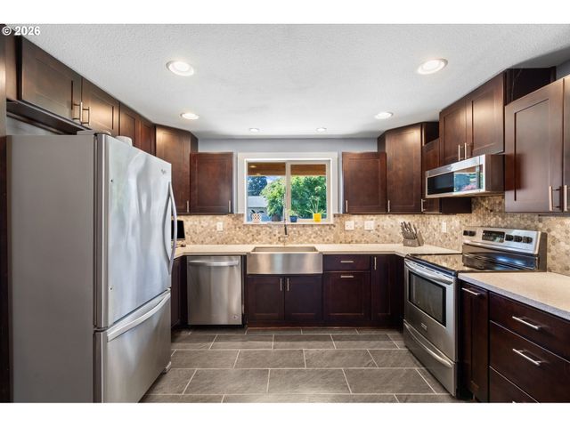 3707 Ne 125TH Ct, Vancouver, WA 98682