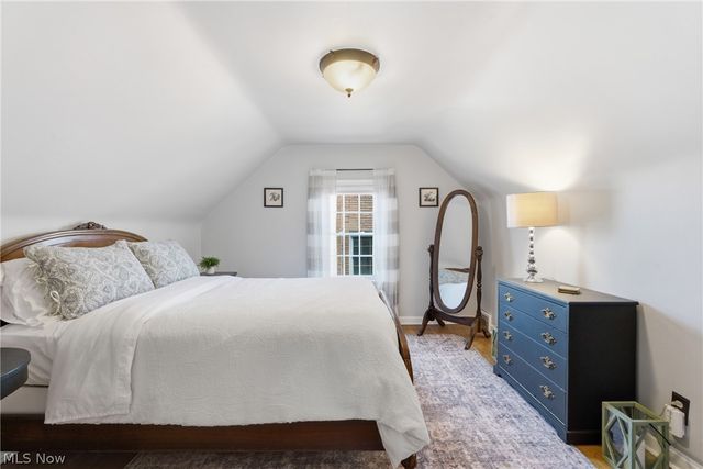 2552 Channing Road, University Heights, OH 44118