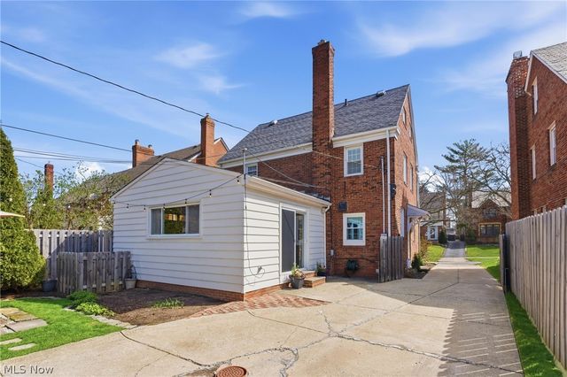 2552 Channing Road, University Heights, OH 44118