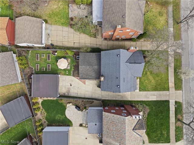 2552 Channing Road, University Heights, OH 44118
