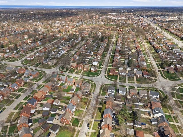 2552 Channing Road, University Heights, OH 44118