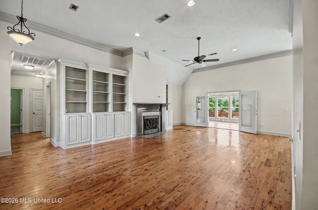 519 Ridge Circle, Brandon, MS 39047