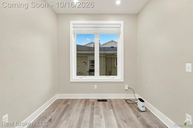 46059 Edgewater Drive, Chesterfield, MI 48047