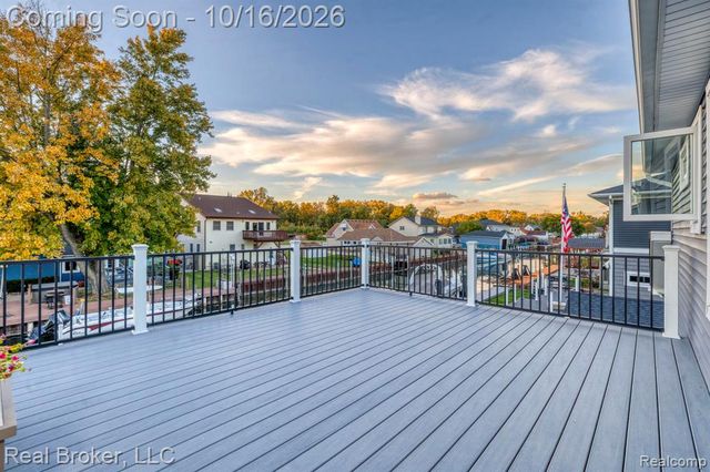 46059 Edgewater Drive, Chesterfield, MI 48047