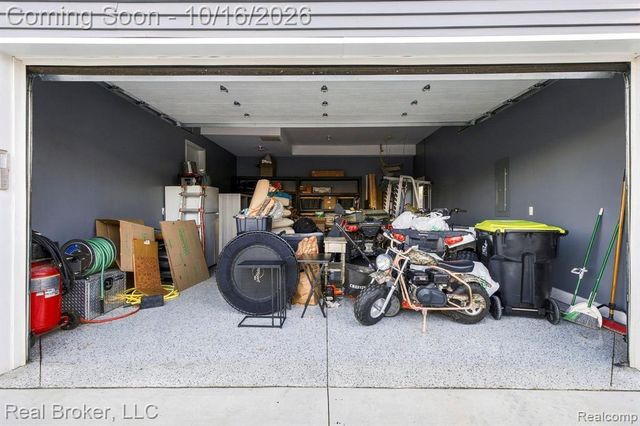 46059 Edgewater Drive, Chesterfield, MI 48047
