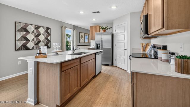 12511 RUSSIAN OLIVE Road, Jacksonville, FL 32218