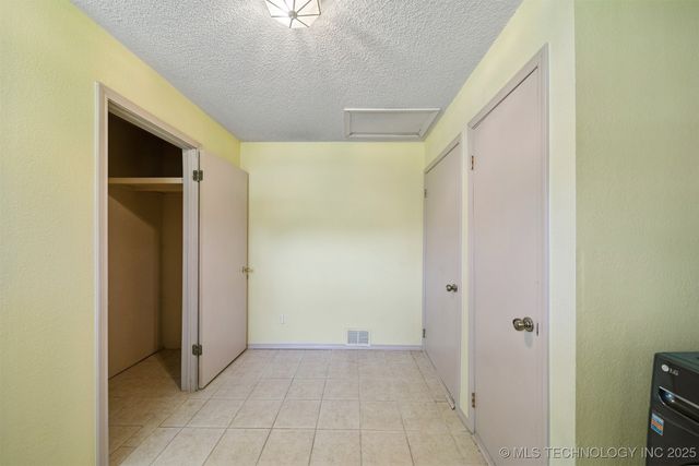 205 E Layton Street, Chelsea, OK 74016