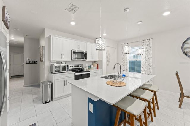 2125 CANOPY TERRACE BOULEVARD, Deland, FL 32724