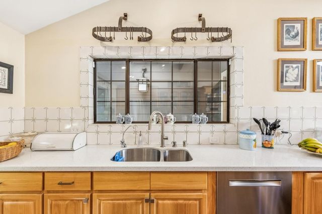 1211 Canada Road, Woodside, CA 94062
