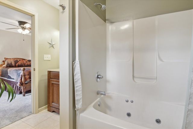 33944 Redfield St, Niles, MI 49120