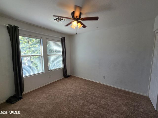 1977 E EMILY Lane, Gilbert, AZ 85295