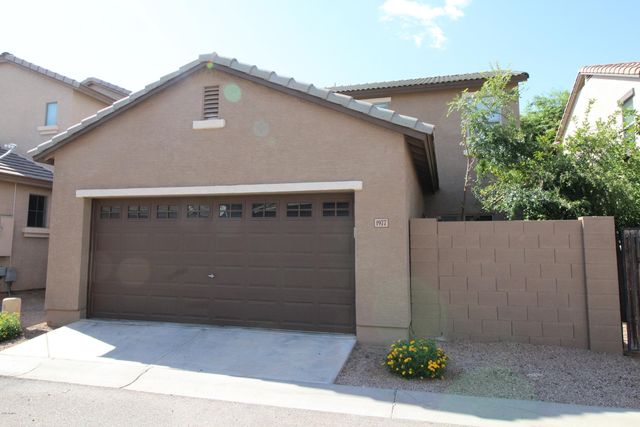 1977 E EMILY Lane, Gilbert, AZ 85295