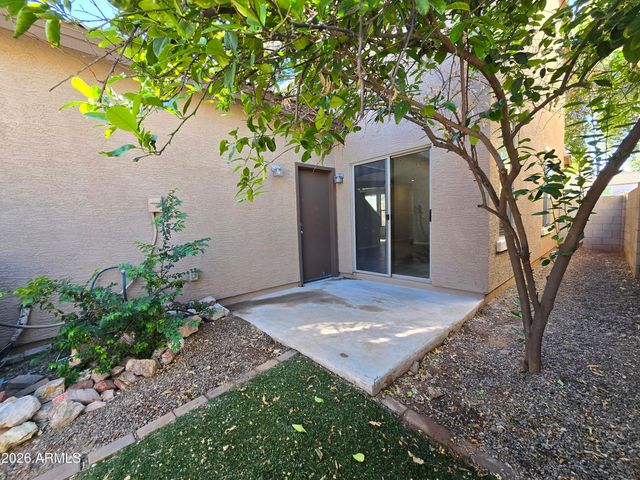 1977 E EMILY Lane, Gilbert, AZ 85295