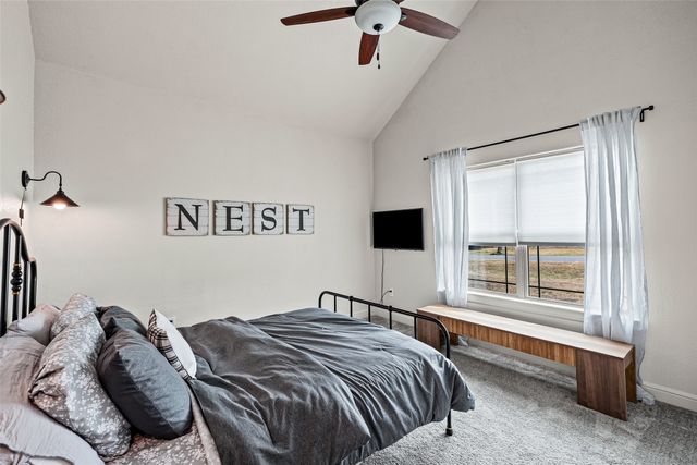 1306 E Apache Trail, Granbury, TX 76048