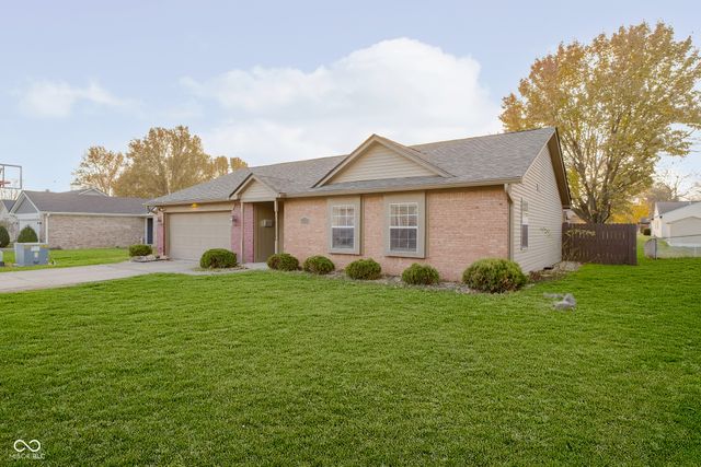 8166 Parsley Lane, Indianapolis, IN 46237