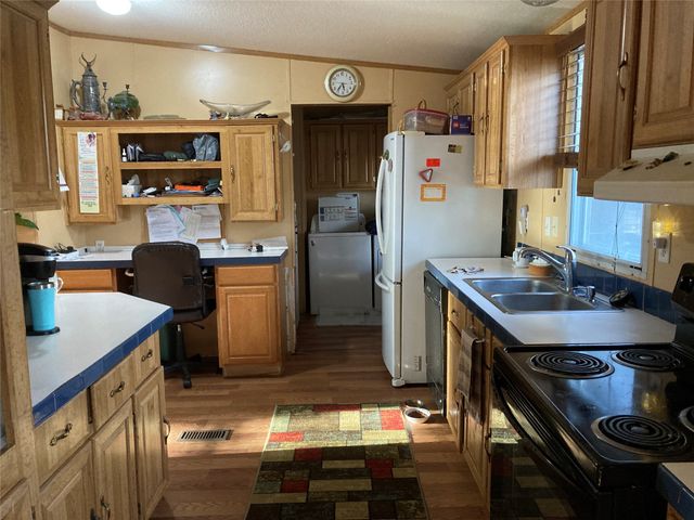 194 Finneyoaks Lane, Weatherford, TX 76085