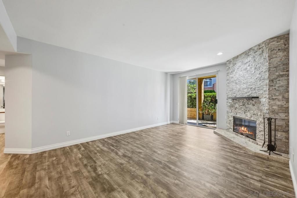 580 Camino De La Reina 120, San Diego, CA 92108 — photo 4