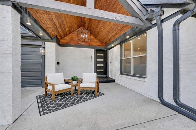 9515 Lee Boulevard, Leawood, KS 66206