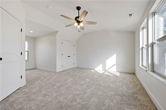 9515 Lee Boulevard, Leawood, KS 66206