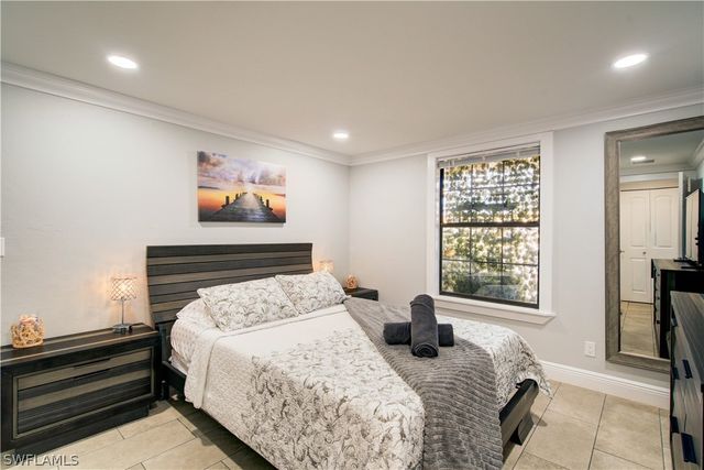 5322 Treetops DR I, Naples, FL 34113