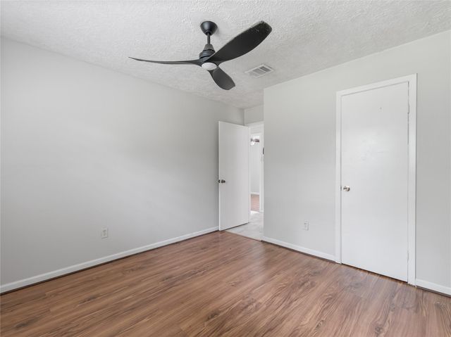 11939 Flushing Meadows Drive, Houston, TX 77089