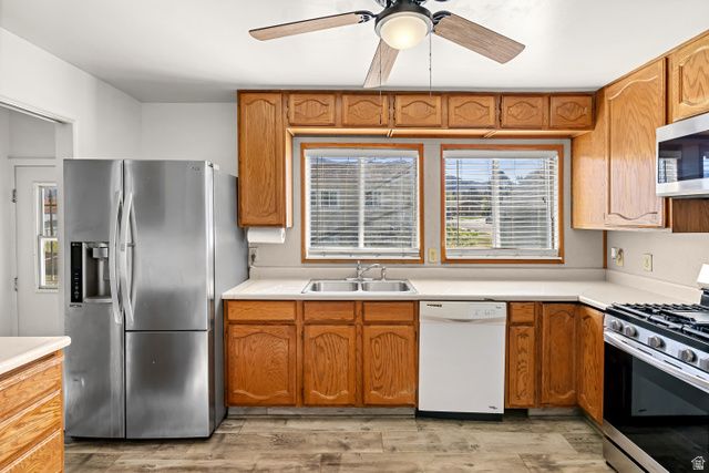 4594 S 250 E, Washington Terrace, UT 84405