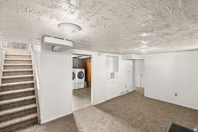 4594 S 250 E, Washington Terrace, UT 84405