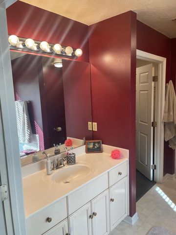 928 W Hunting Horn Way, Evans, GA 30809