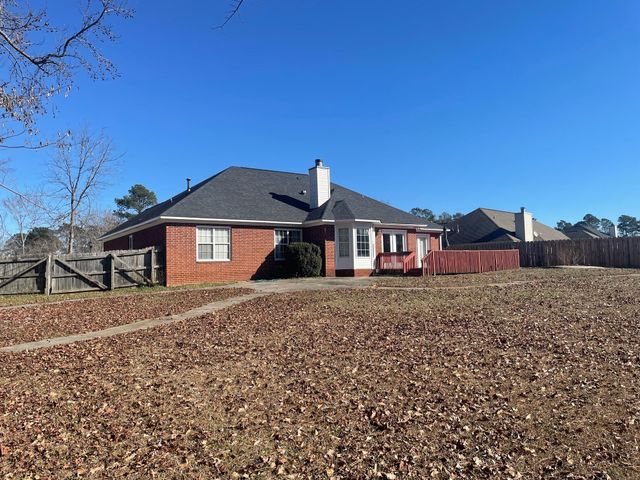 928 W Hunting Horn Way, Evans, GA 30809