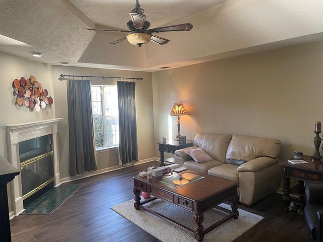 928 W Hunting Horn Way, Evans, GA 30809