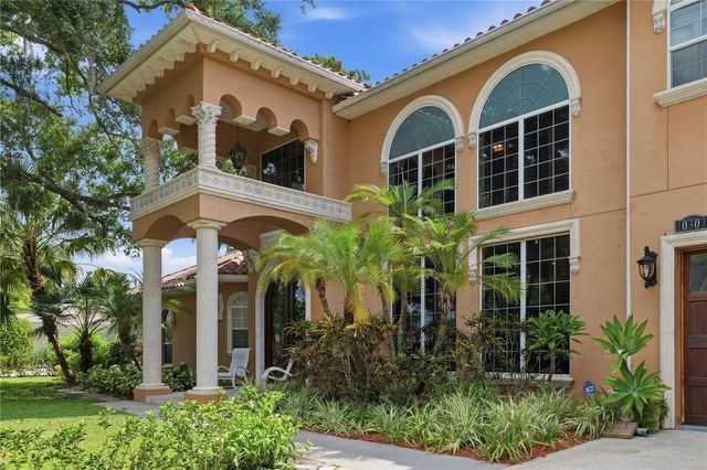 10307 RECLINATA LANE, Tampa, FL 33618