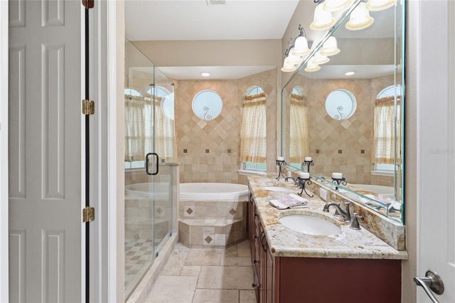 10307 RECLINATA LANE, Tampa, FL 33618