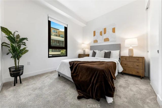 709 E Walnut Street 214, Pasadena, CA 91101