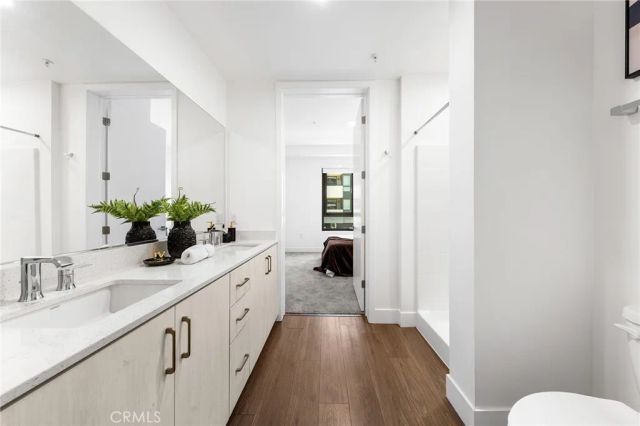709 E Walnut Street 214, Pasadena, CA 91101