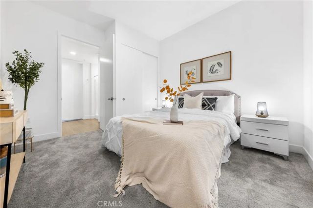 709 E Walnut Street 214, Pasadena, CA 91101
