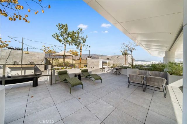 709 E Walnut Street 214, Pasadena, CA 91101