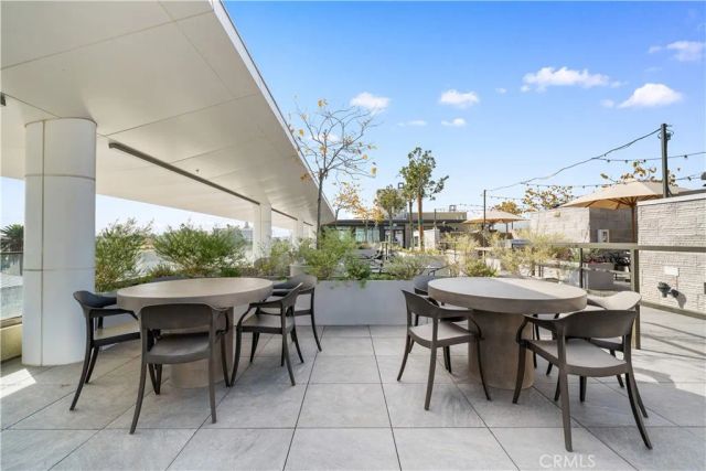 709 E Walnut Street 214, Pasadena, CA 91101