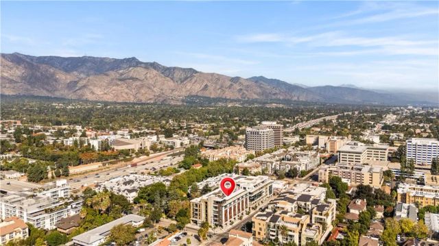709 E Walnut Street 214, Pasadena, CA 91101