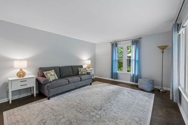 101 W Hills Terrace, Dickson, TN 37055