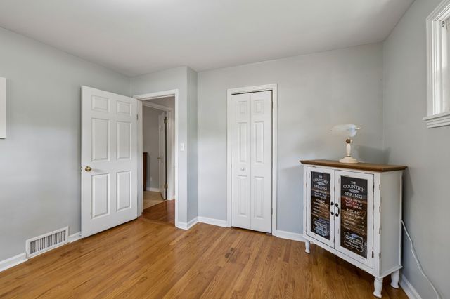 101 W Hills Terrace, Dickson, TN 37055