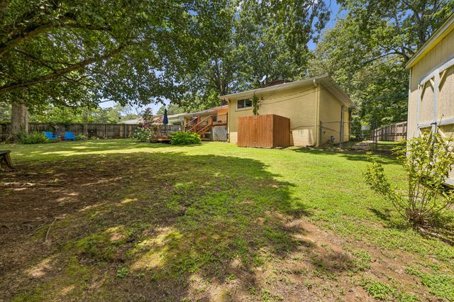 101 W Hills Terrace, Dickson, TN 37055