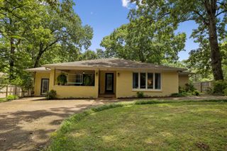 101 W Hills Terrace, Dickson, TN 37055