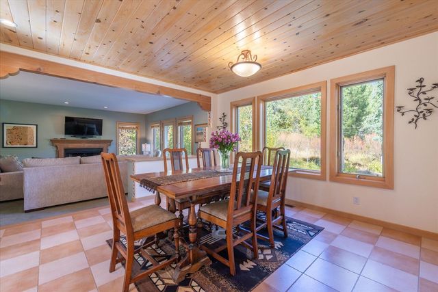 14246 Swiss Lane, Truckee, CA 96161