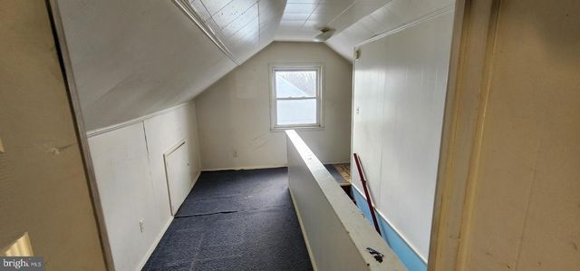 2918 FOREST GLEN RD, Baltimore, MD 21216