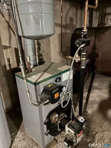 112 Greenfield Drive, Torrington, CT 06790