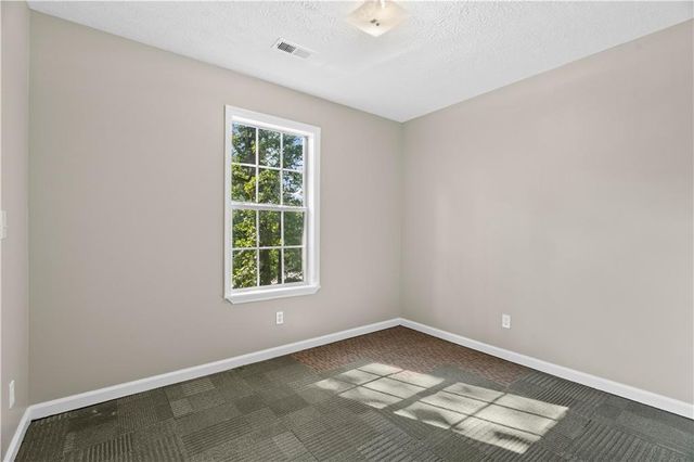 258 Curtis Circle SE, Calhoun, GA 30701