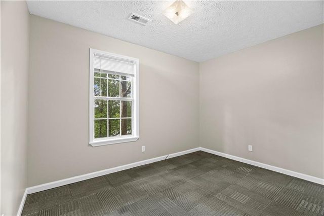 258 Curtis Circle SE, Calhoun, GA 30701